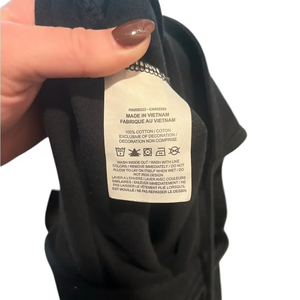 Nike this black